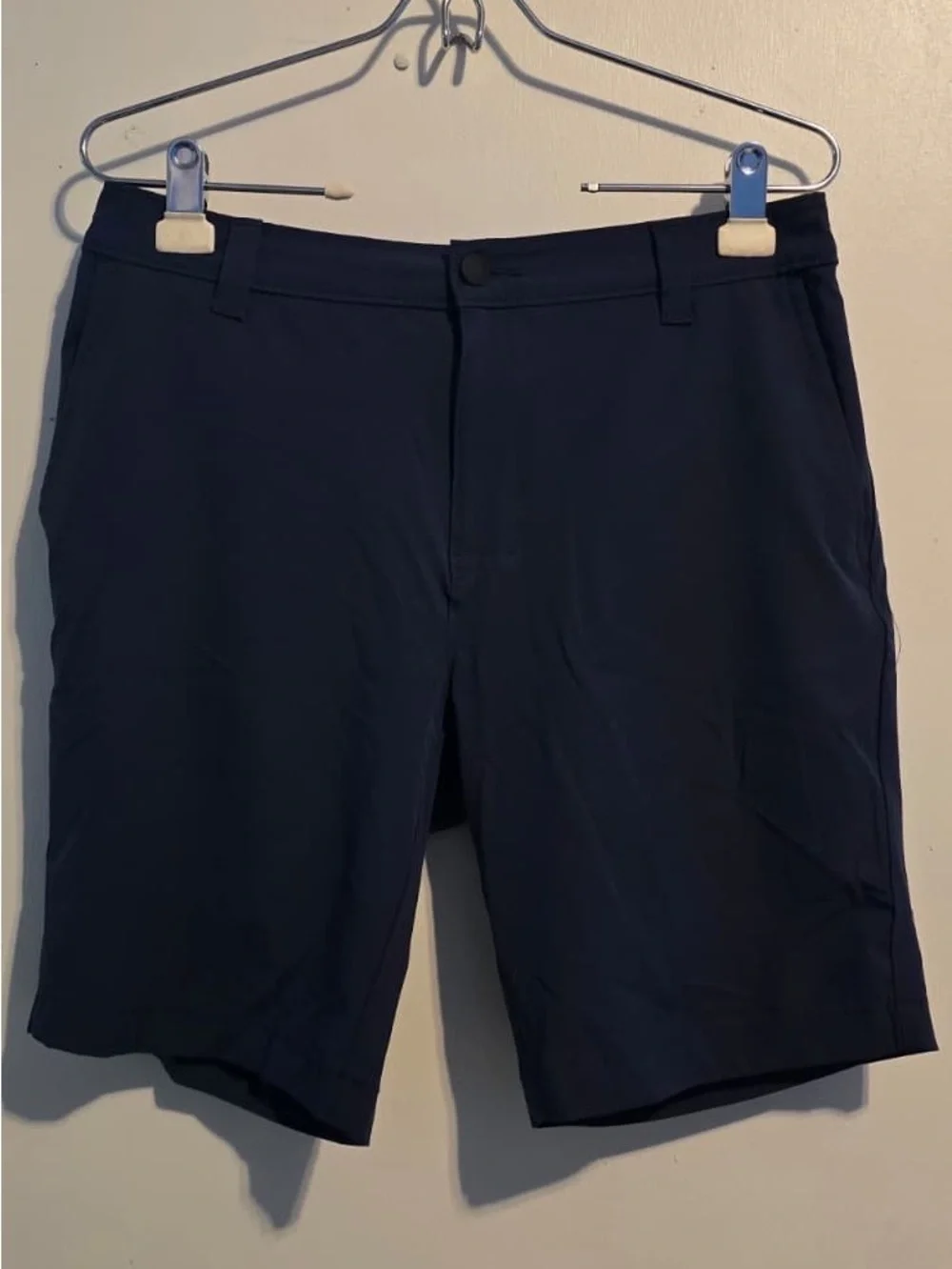 Banana Republic Men's Navy Flat-Front Shorts